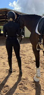 Black Equestrian Hybrid Breeches – Stretch & Silicone Grip | Bello Cavalli