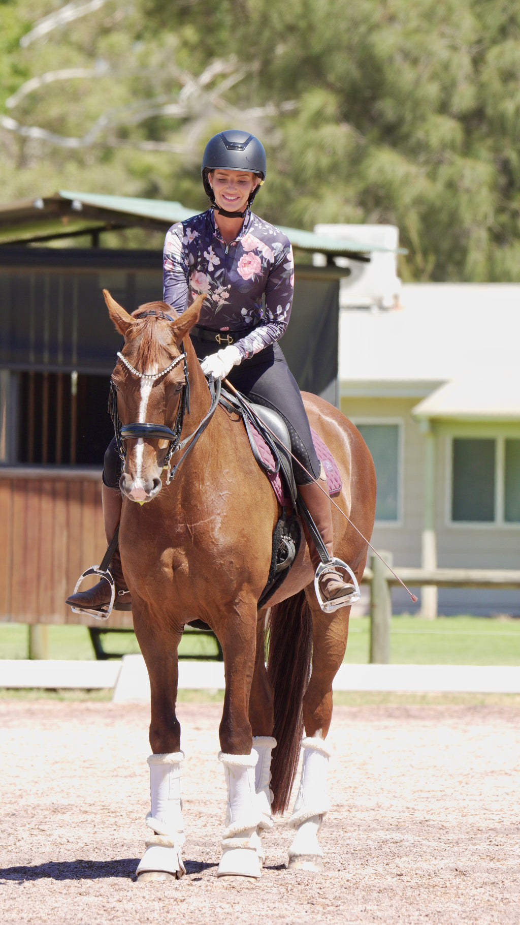PRE-ORDER (3-4 weeks) | Black Botanical Equestrian UV Riding Shirt – Breathable & Sun Protective | Bello Cavalli